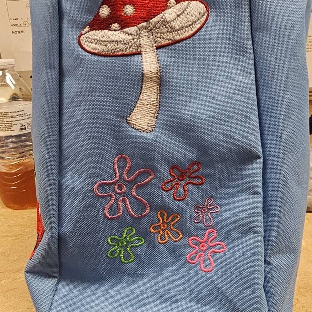 69 Dessins De Broderie Fraise - Format Machine (PES, JEF, HUS, EXP, DST, VIP, USB)