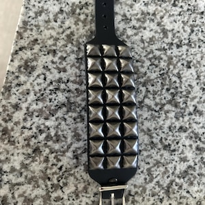 Elias added a photo of their purchase