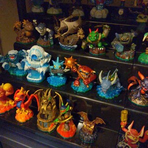 FIGURINE SKYLANDER SKYLANDERS Serie 1 Spyro's Adventure Wrecking Ball