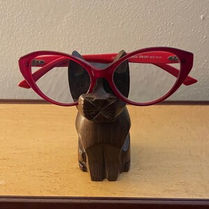 Eyeglass Holder Cat - Maxima Gift and Book Center
