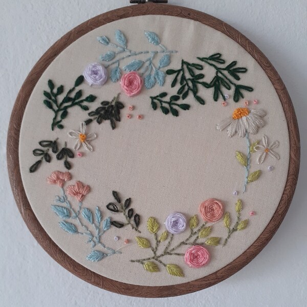 Wildflower Wreath // 6 Inch Embroidery Hoop Art // PDF Pattern With ...