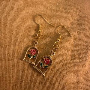 Thalia added a photo of their purchase