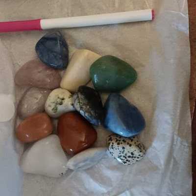 1/4 Lb Mixed Natural Tumbled Gemstones - Colorful Assorted Bulk Stones - 30-50 Pieces