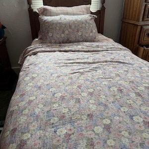 Yesenia added a photo of their purchase