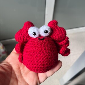 パターン: かぎ針編みのカニのぬいぐるみのパターン、あみぐるみのカニ