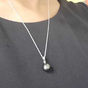 Collier Chaîne En Argent Poinçonné 48 Cm Avec Pendentif Coeur En Argent Et Zirconium - État Très Bon - Origine France