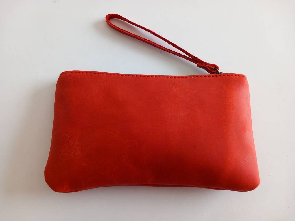 Leather personalized makeup bag,Leather cosmetic pouch,Makeup bag women,Makeup pouch custom,Personalized travel pouch,Leather clutch purse