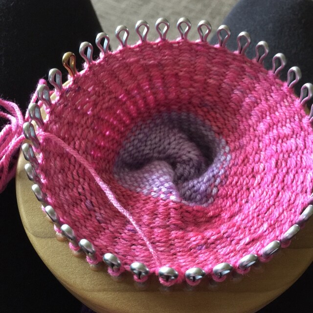 Small Gauge Hat Knitting Loom 80 Peg Adult Hat Size Etsy