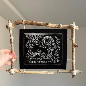 刻字　作品 Black Phillip Goat Woodcut Block Print Style - Gothic Cross