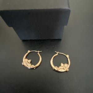Vivian added a photo of their purchase