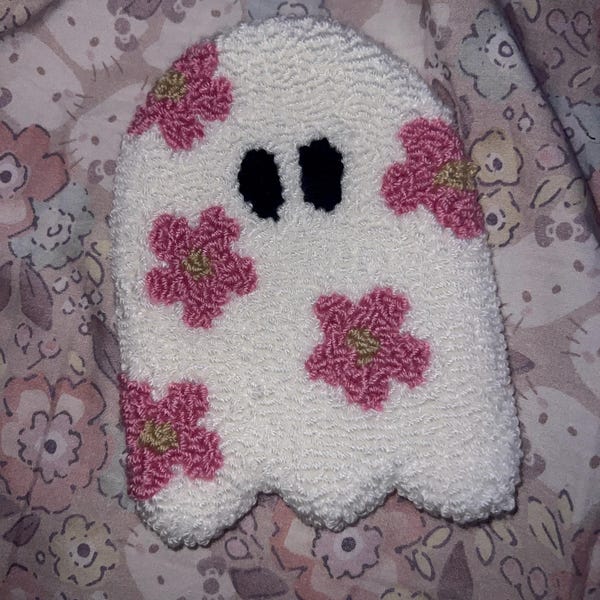 Daisy Ghost Mug Rug, Halloween Punch Needle Coaster, Daisy Ghostie ...