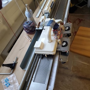 NEW Singer Knitting Machine Review 