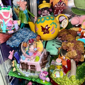 不思議の国のアリス（ヤマネ） - Etsy 日本