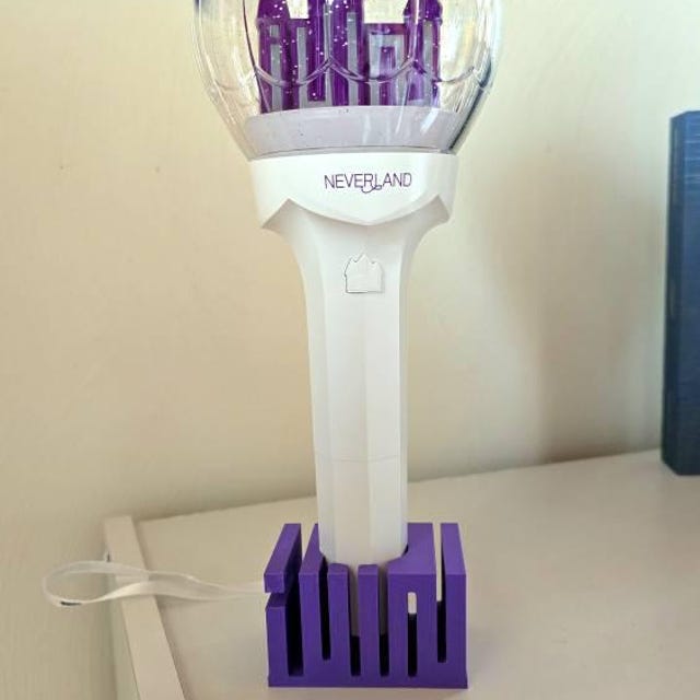 Gidle Lightstick Stand - Etsy