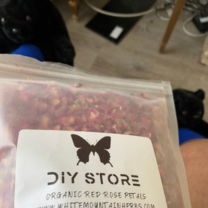 Mariah added a photo of their purchase