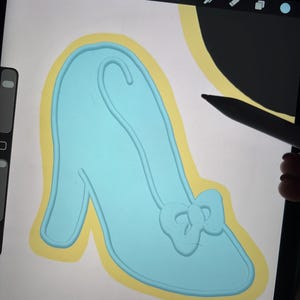 Alyssa added a photo of their purchase