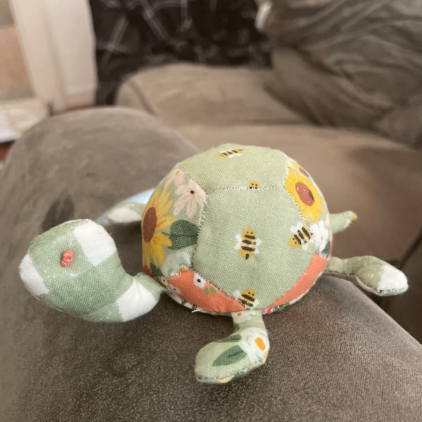 Turtle Pincushion PDF Sewing Pattern and Tutorial - Scrap Buster ...