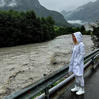 Hidden Lake Raincoat, Impregnated Cotton With Cotton Lining, Natural