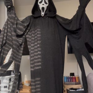 ONE WEEK SHIPTIME (ships October 18th) Ghostly Stitches Sparkle Robe Scream 1 Replica~(one size fits most)