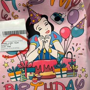 Jaqueline added a photo of their purchase