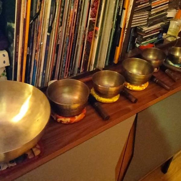 Natural Singing Bowl Set of 7 - Tibetan Singing Bowls - Healing Set ...