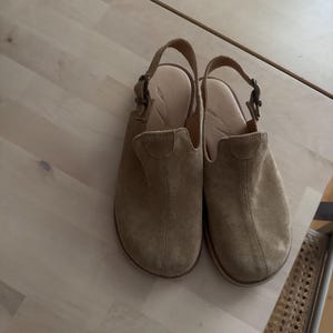 Lidia added a photo of their purchase