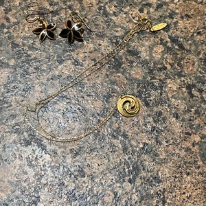 Sariyah added a photo of their purchase