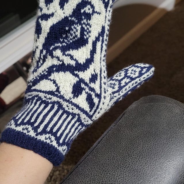 leinwande Boa Hand Knitted Mittens新品未使用 Mittens for newborn baby (0 to 6 Months) – HOMIE.SG