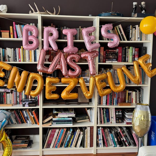 Veuve Themed Bachelorette Party Decorations Veuve Bach Party Decor Last ...