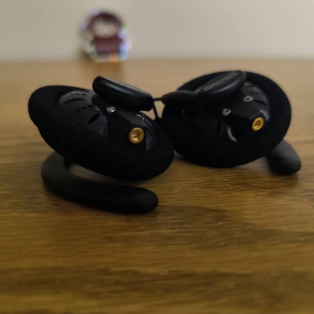 Koss SportClip KSC75 ヘッドホン MMCX改造版 予約受付中 - Etsy 日本