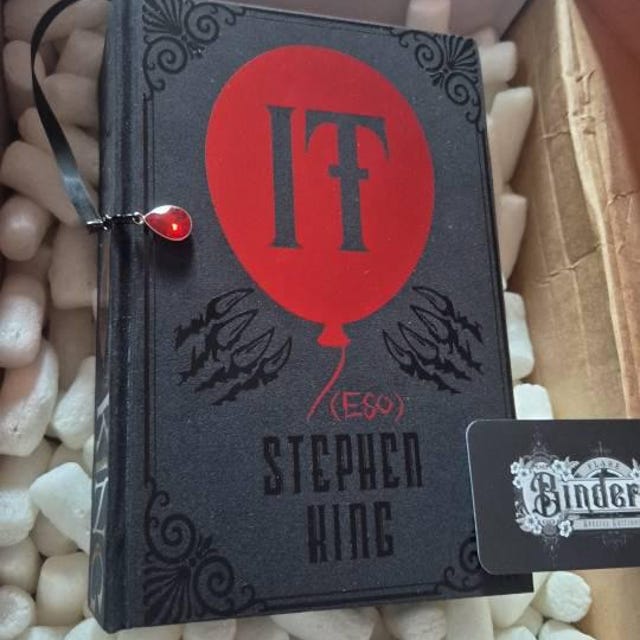 IT (spanish Edition) by Stephen King Handcrafted Rebounded