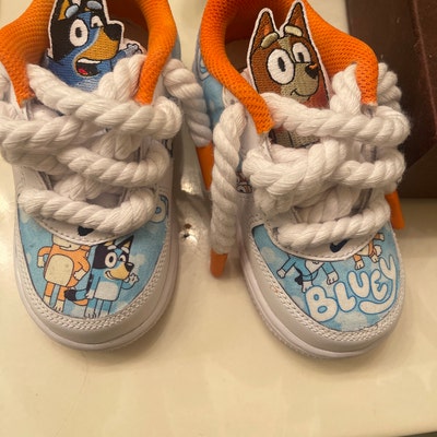 custom minnie mouse shoes