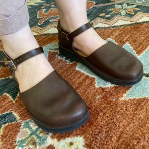 T-Strap - BROWN | Aurora Shoe Co.