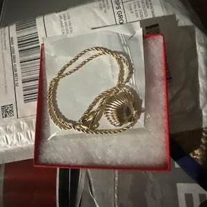Luis added a photo of their purchase