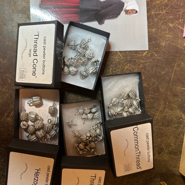 Kit for a Tudor woman's French hood