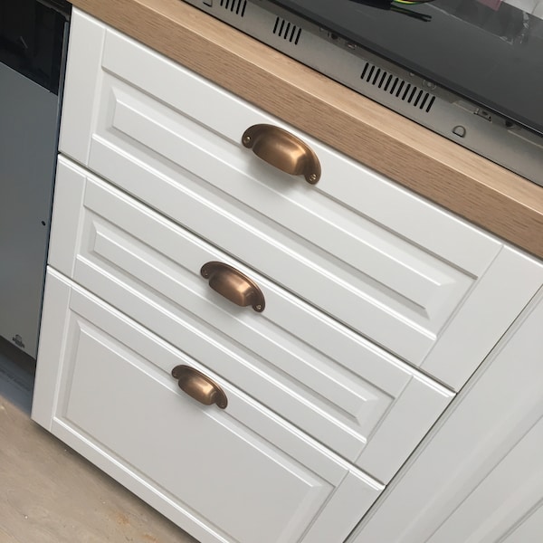 Antique Brass Cabinet Hardware - Shaker Style Knobs & Pulls - Etsy