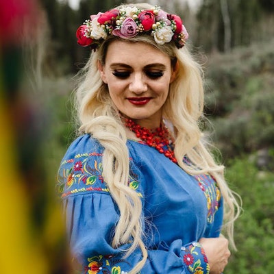 Luxury Flower Ukrainian Floral Crown, Ukrainian Headband, Ukrainian ...