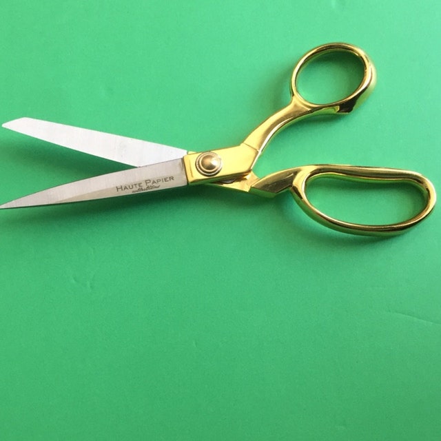 Haute Papier 8.5 Gold Scissors