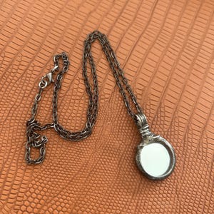 Valérie added a photo of their purchase