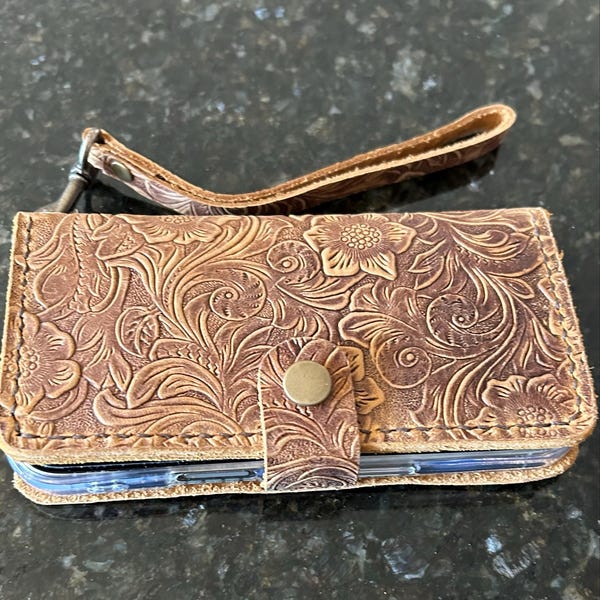 Embossed Leather IPhone 16e 16 16 Pro Max 15 15 Pro Max 14 embossed-leather-iphone-16e-16-16-pro-max-15-15-pro-max-14