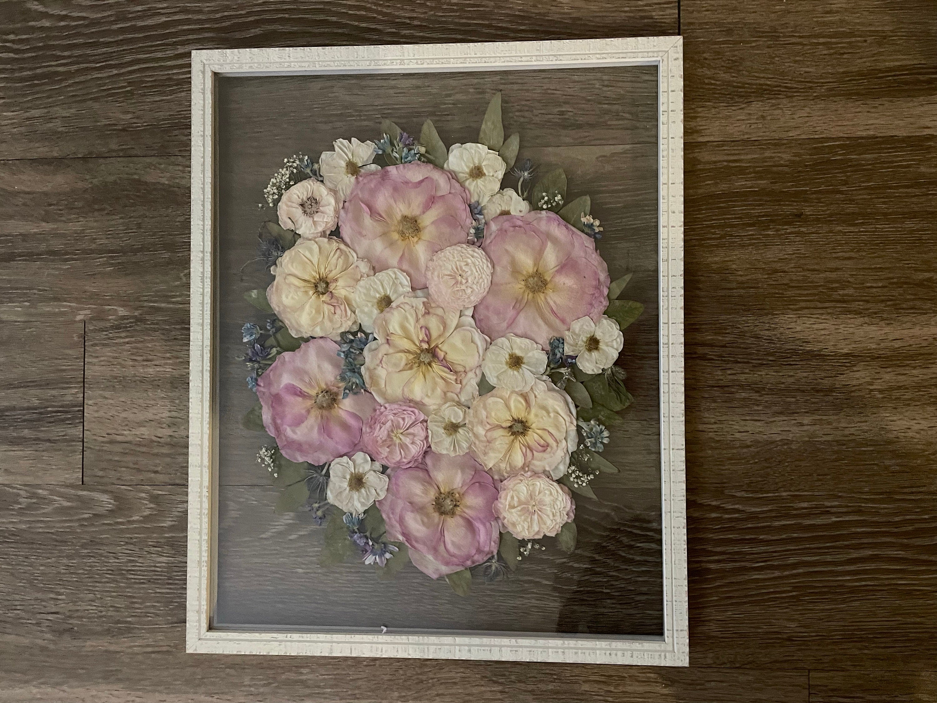 Preserved flowers from Kyra's etsy review
