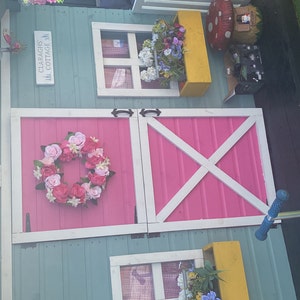 Anastasia added a photo of their purchase