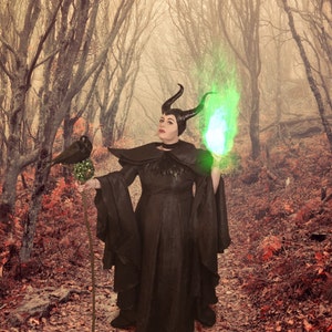 MALEFICENT Angelina Jolie Version - Etsy MALEFICENT Angelina Jolie Version - Etsy