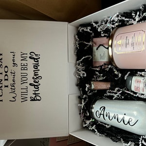 Carlee added a photo of their purchase