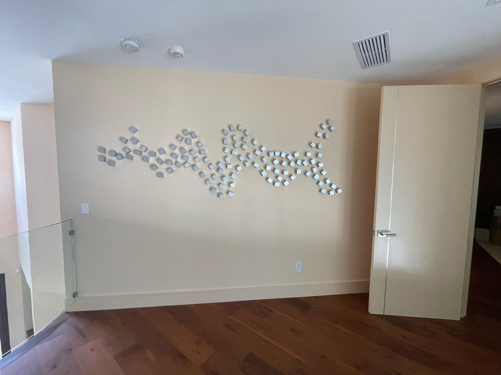 Modern Sculpture 3D wood wall art. © Hand-painted wooden cubes with vibrant bold colors. You can choose the number of wood cubes and sizes.