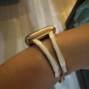 Thư added a photo of their purchase