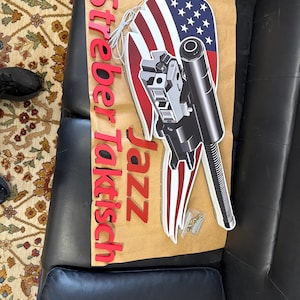 Sgt. hat ein Foto des gekauften Artikels hinzugefügt