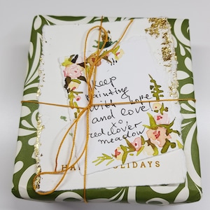Carolina added a photo of their purchase