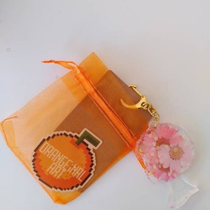 Elianna added a photo of their purchase