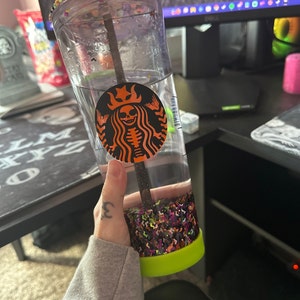 Sienna added a photo of their purchase